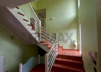 Scale - Villa Corso Europa
 
1, Sassofeltrio - foto 17