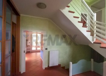 Scale - Villa Corso Europa
 
1, Sassofeltrio - foto 18