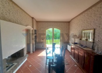 Soggiorno - Villa Corso Europa
 
1, Sassofeltrio - foto 24