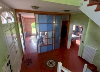 Hall / corridoio - Villa Corso Europa
 
1, Sassofeltrio - foto 49