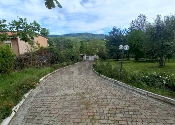 Giardino - Villa Corso Europa
 
1, Sassofeltrio - foto 60