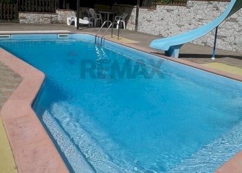 Piscina - Villa Corso Europa
 
1, Sassofeltrio - foto 65