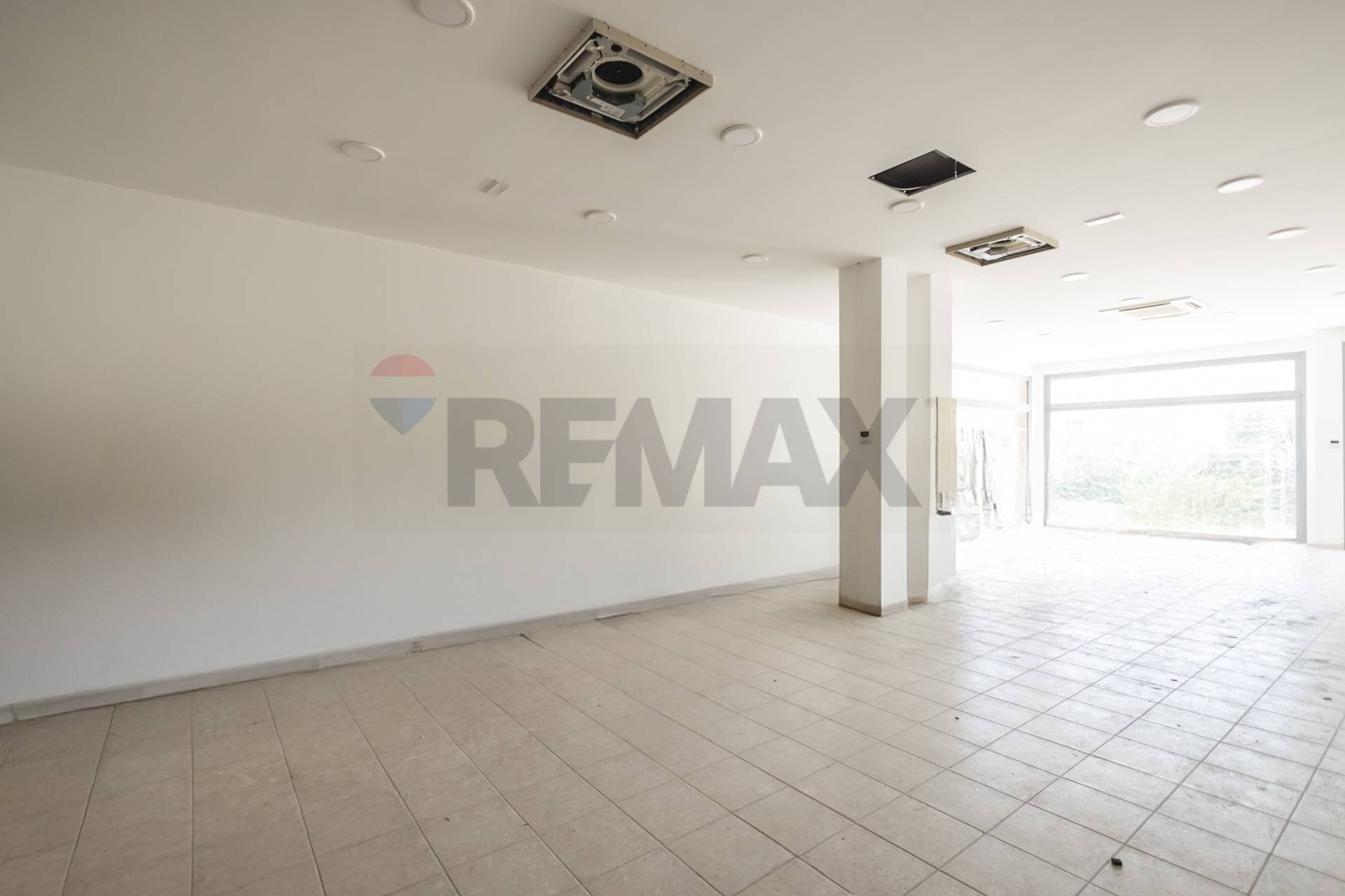 Stanza vuota - Negozio via torconca, Cattolica - foto 3