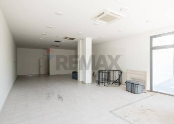 Stanza vuota - Negozio via torconca, Cattolica - foto 7