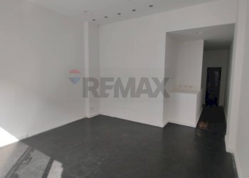 Stanza vuota - Negozio Via IV Novembre
 
16, Rimini - foto 2