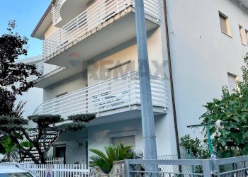 Edificio all\'aperto - Appartamento Riccione - foto 4