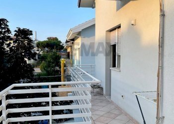 Balcone - Appartamento Riccione - foto 48