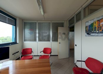 Camera / camera da letto - Office Rimini - photo 3