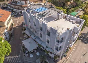 Vista esterna - Hotel Via E. Filiberto
 
2, Gabicce Mare - foto 1