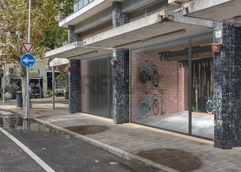 Render negozio bici - Commercial Premises Via Marconi
 
54/a, Rimini - photo 7