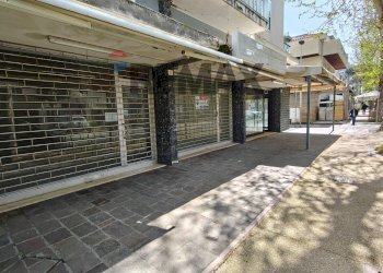 Esterno Negozio - Commercial Premises Via Marconi
 
54/a, Rimini - photo 20