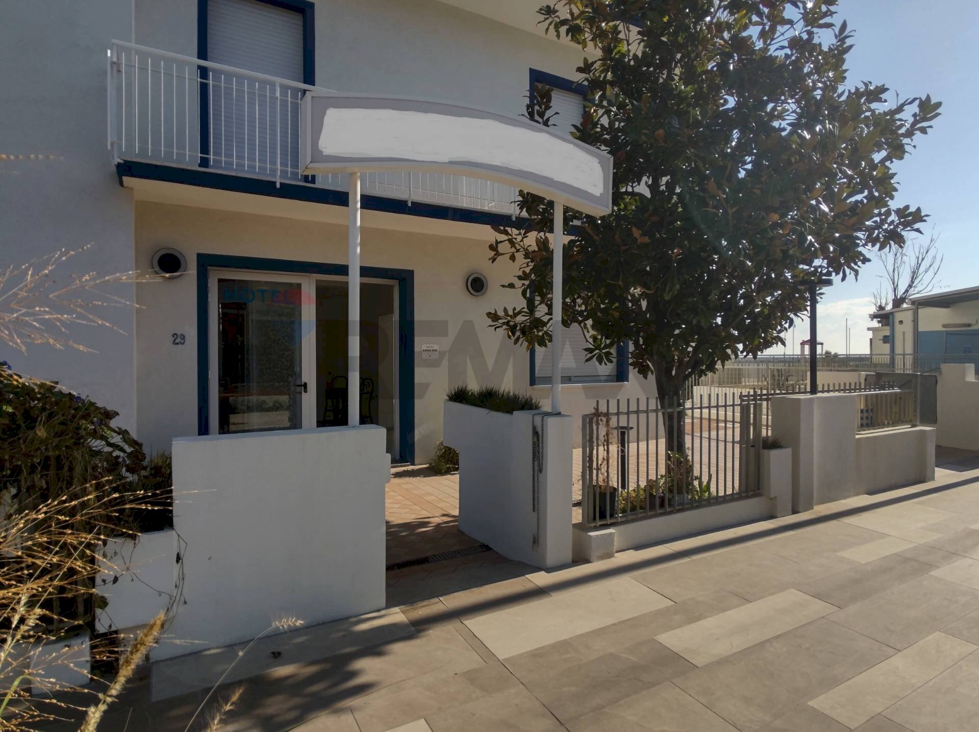 Ingresso ristorante - Locale Commerciale Viale San Salvador
 
29, Rimini - foto 2