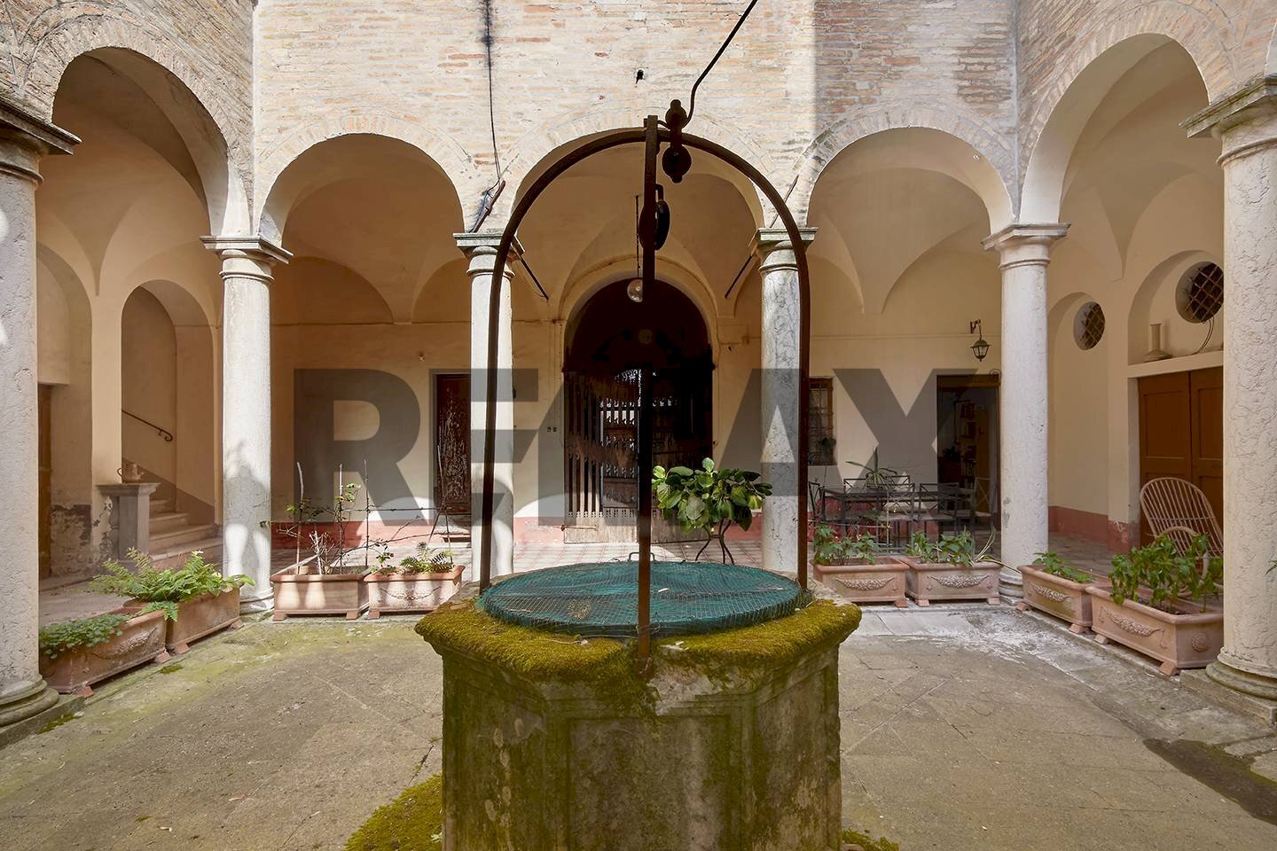 Edificio all\'aperto - Independent house Via Roma
 
41, Saludecio - photo 1