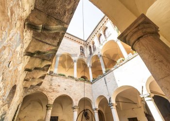 Chiostro - Casa semi indipendente Via Roma
 
41, Saludecio - foto 18