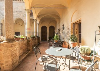 Terrazza - Casa semi indipendente Via Roma
 
41, Saludecio - foto 21