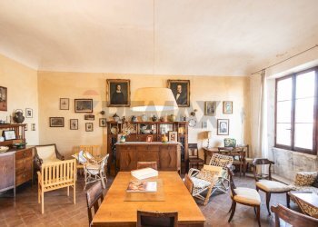 Sala da pranzo - Casa semi indipendente Via Roma
 
41, Saludecio - foto 36