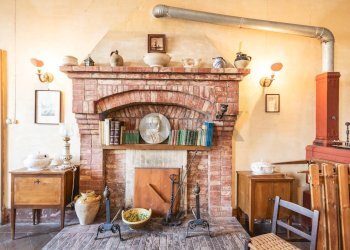 Dettagli - Casa semi indipendente Via Roma
 
41, Saludecio - foto 40