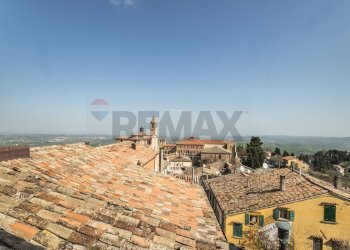 Vista esterna - Casa semi indipendente Via Roma
 
41, Saludecio - foto 49