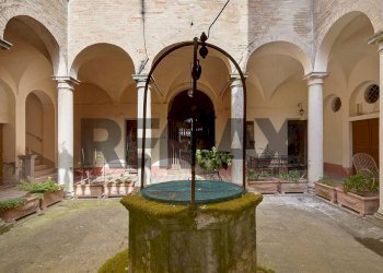 Edificio all\'aperto - Independent house Via Roma
 
41, Saludecio - photo 1