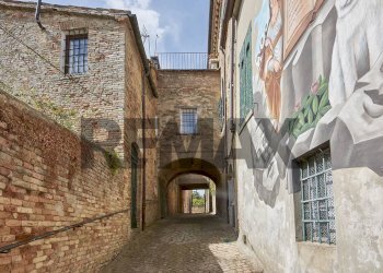 Edificio all\'aperto - Independent house Via Roma
 
41, Saludecio - photo 52