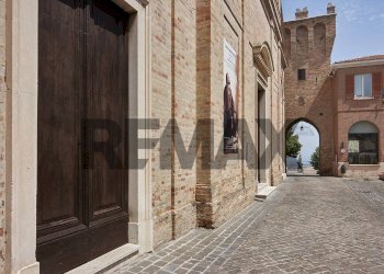 Edificio all\'aperto - Independent house Via Roma
 
41, Saludecio - photo 54