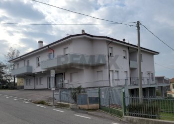 Edificio all\'aperto - Trilocale Verucchio - foto 4