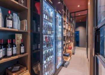 Dispensa di stoccaggio - Commercial Activity Viale Ceccarini
 
109/a, Riccione - photo 13