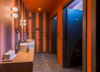 Bagni - Commercial Activity Viale Ceccarini
 
109/a, Riccione - photo 19