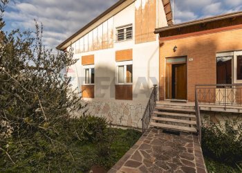 Casa all\'aperto - Independent house via Giovanni XXIII
 
56, Mondaino - photo 56