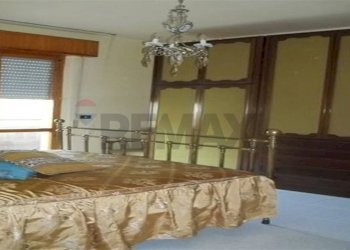 Camera / camera da letto - Casa indipendente Fossombrone - foto 4