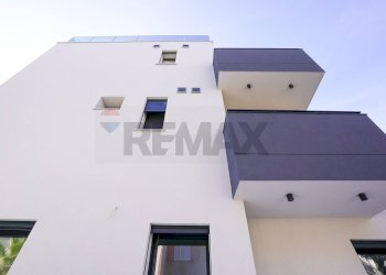 Edificio all\'aperto - Trilocale Riccione - foto 10