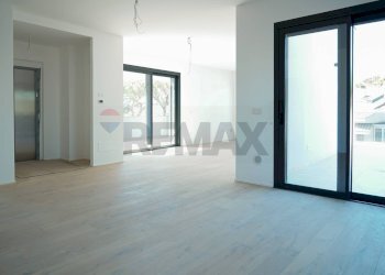 Stanza vuota - Attico Riccione - foto 5