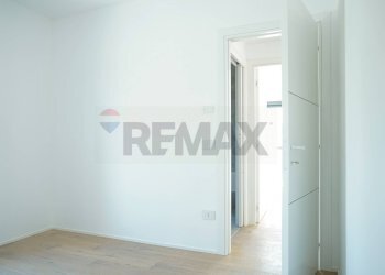 Stanza vuota - Attico Riccione - foto 33