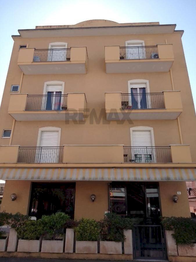 Edificio all\'aperto - Hotel Rimini - foto 1