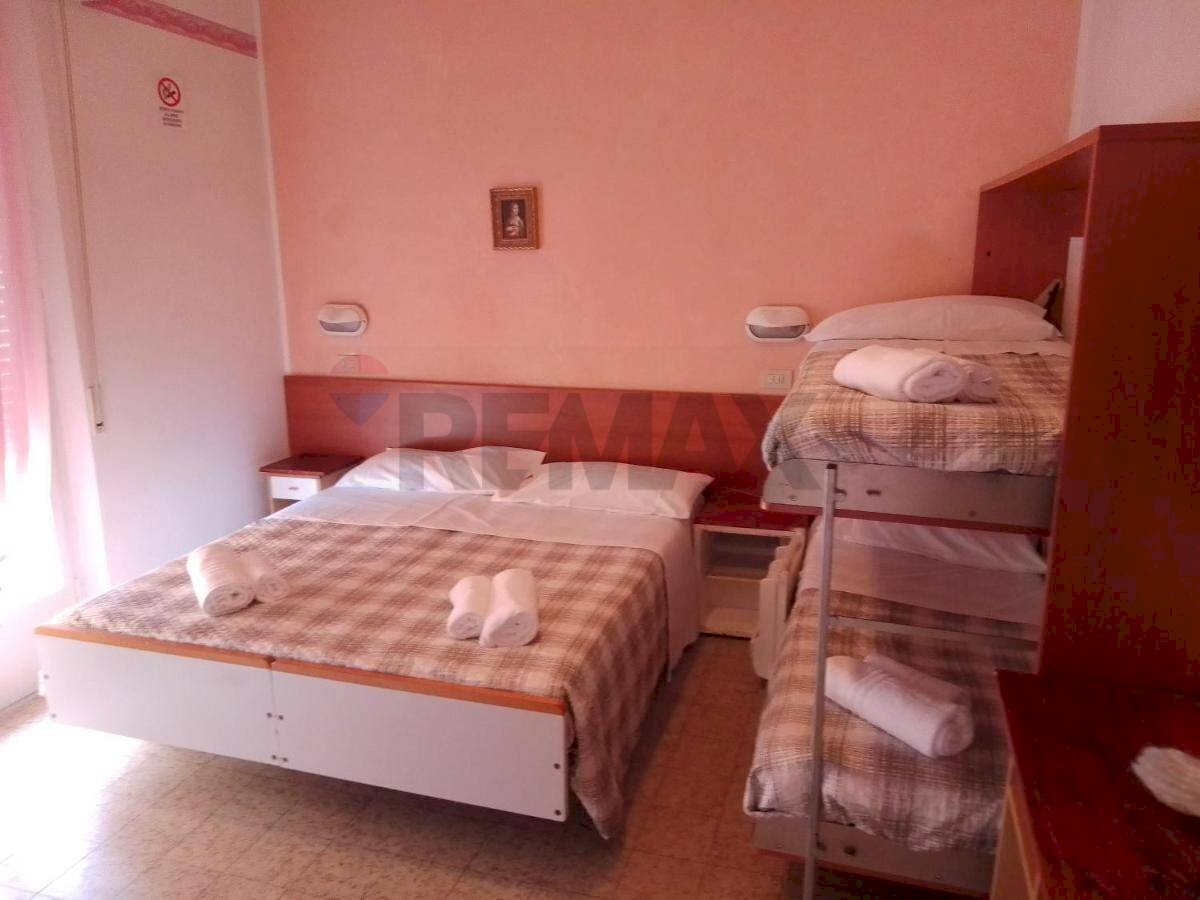 Camera / camera da letto - Hotel Rimini - foto 3