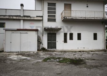 Casa all\'aperto - Capannone Rimini - foto 2