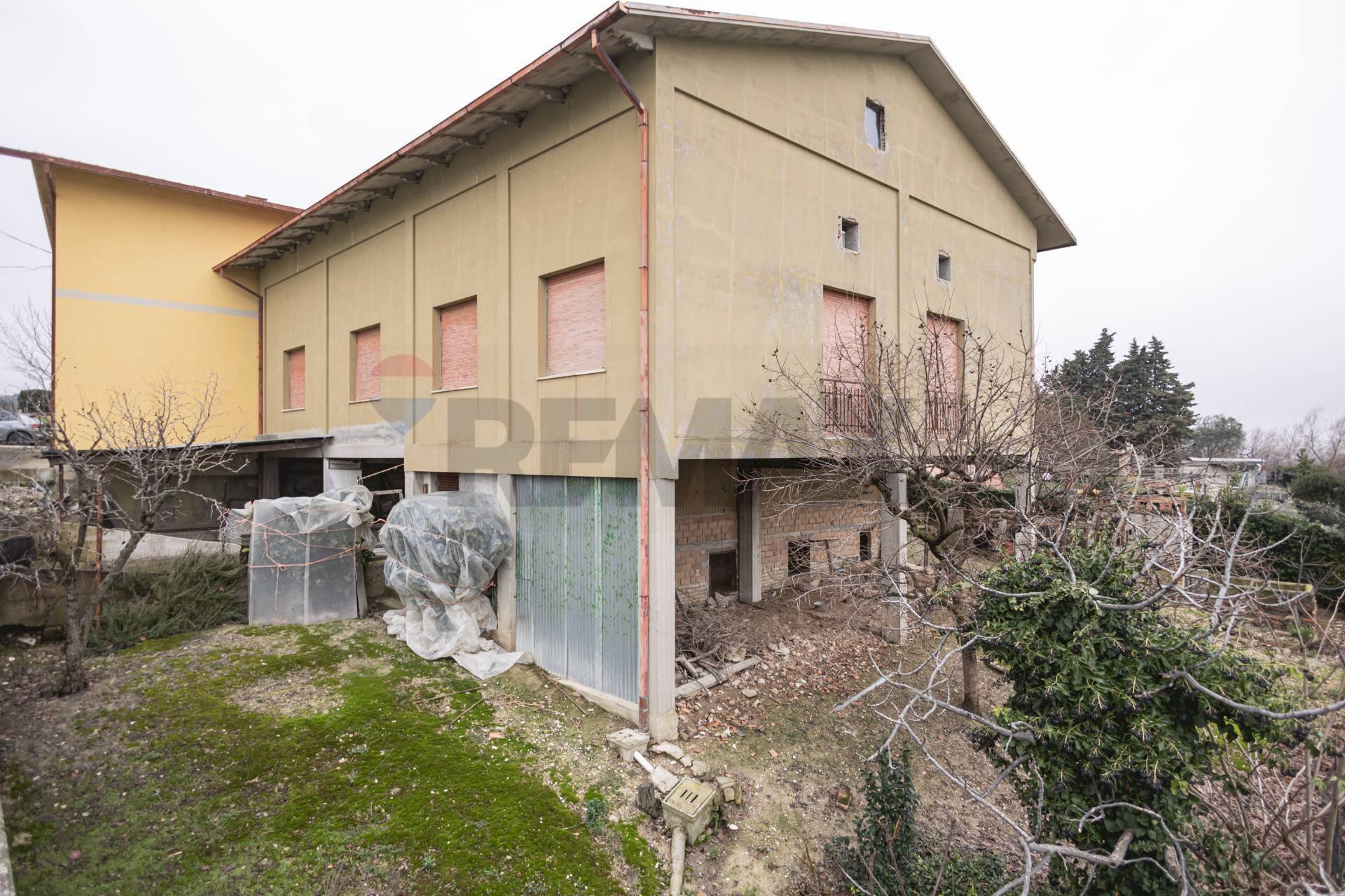 Casa all\'aperto - Casa indipendente Via del Cairo
 
78, Mombaroccio - foto 3