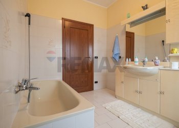 Bagno - Casa indipendente Via del Cairo
 
78, Mombaroccio - foto 27