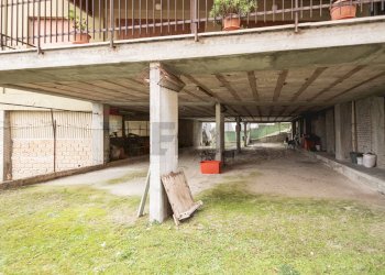 Parcheggio - Casa indipendente Via del Cairo
 
78, Mombaroccio - foto 30