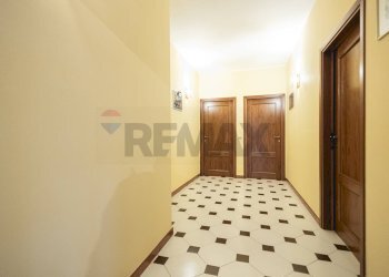 Hall / corridoio - Casa indipendente Via del Cairo
 
78, Mombaroccio - foto 60