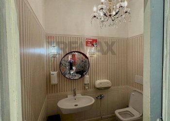 Bagno - Commercial Activity Vicolo Pescheria
 
19, Rimini - photo 6