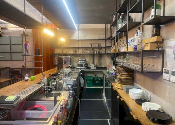 Bancone Bar - Attività Commerciale Vicolo Pescheria
 
19, Rimini - foto 10