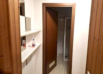 Disimpegno - Bilocale via Porta Nova, Bologna (zona Centro Storico) - foto 2