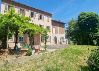 Facciata - Rustico via per Cuccaro, 12, Fubine Monferrato - foto 3