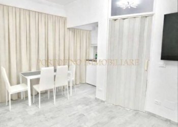 Ingresso - Bilocale piazza Camillo Benso di Cavour, Rapallo - foto 7