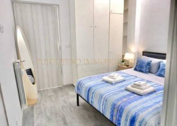 Camera da letto - Bilocale piazza Camillo Benso di Cavour, Rapallo - foto 8
