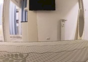 Camera da letto - Two-room apartment piazza Camillo Benso di Cavour, Rapallo - photo 19