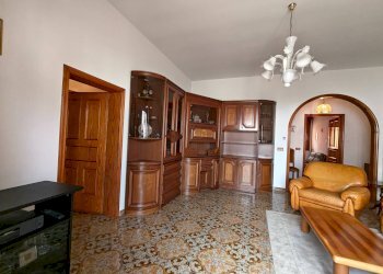 Foto 16 - Casa indipendente Via Galliano
 
47, Casarano - foto 16