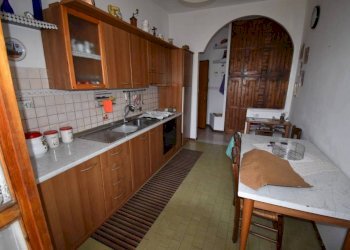 Cucina - Trilocale strada Pasquana, Costigliole d'Asti - foto 14