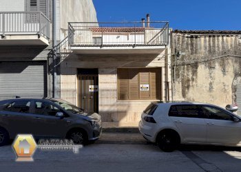 Foto 3 - Casa indipendente Via Garibaldi
 
162, Canicattini Bagni - foto 3